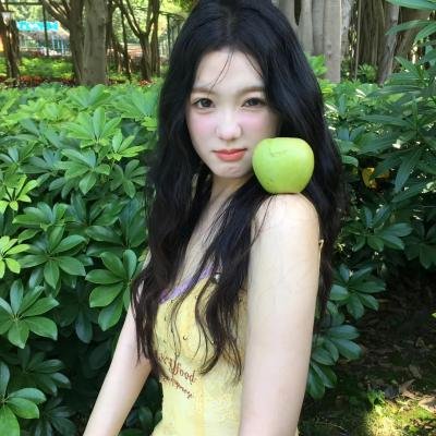 女人是英雄