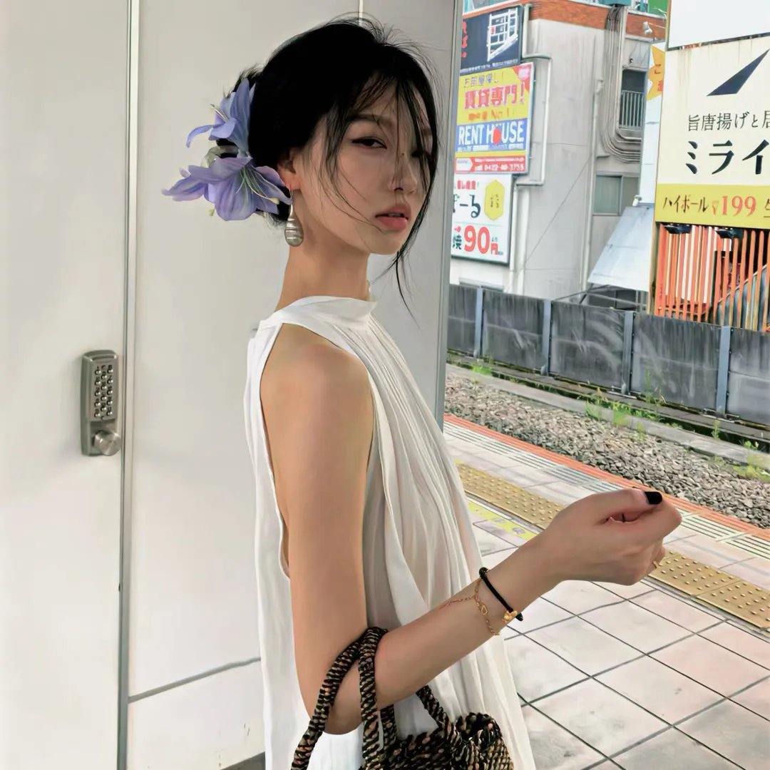 来自火星的恶魔女孩